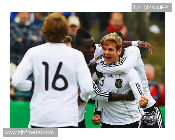 足球之路：从街头少年到全球偶像的传奇旅程