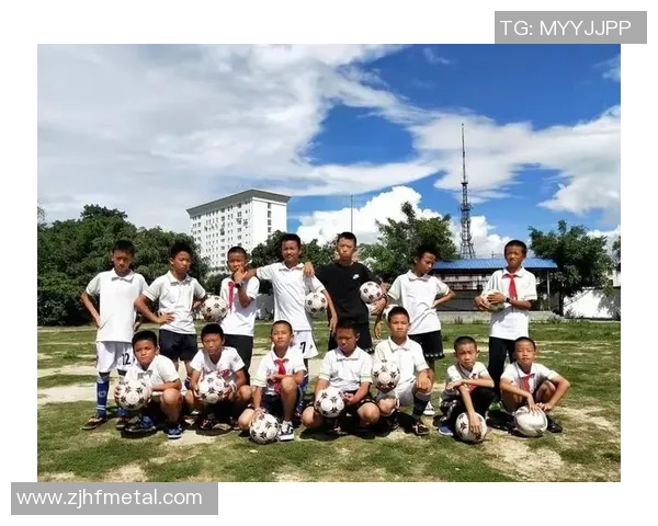 足球明星们为你送上温暖祝福助你追梦成真开启精彩人生旅程