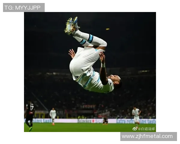 足球明星的后空翻技艺揭秘与精彩瞬间回顾