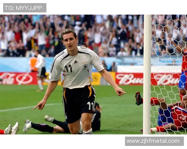 足球明星精彩瞬间横版照片集锦尽览全球足球巨星风采