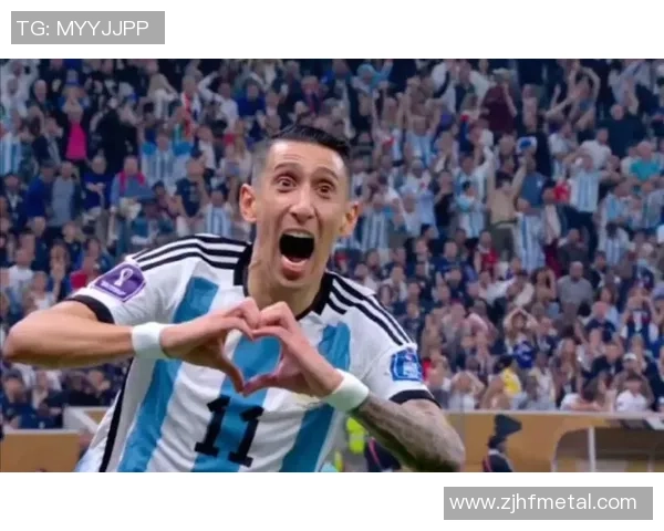 足球明星经典庆祝动作解析与背后故事分享