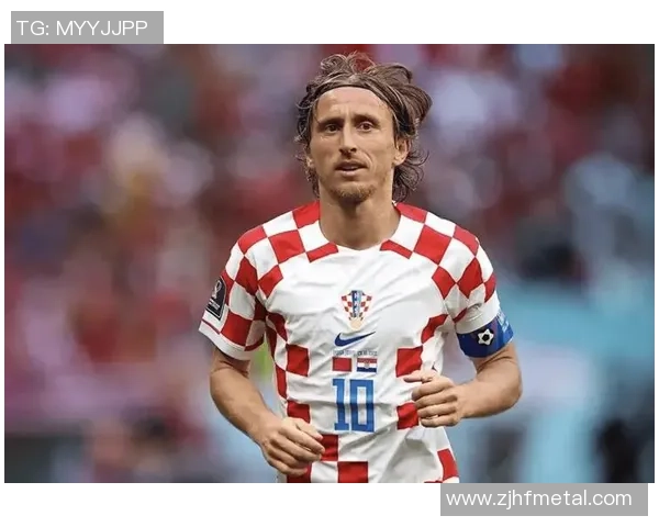 足球明星背后的故事揭示了他们不为人知的坚韧与挑战