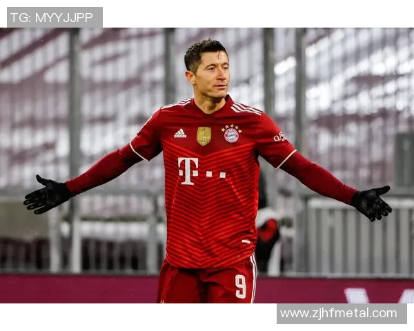 足球明星莱万身高揭秘及其对职业生涯的影响分析